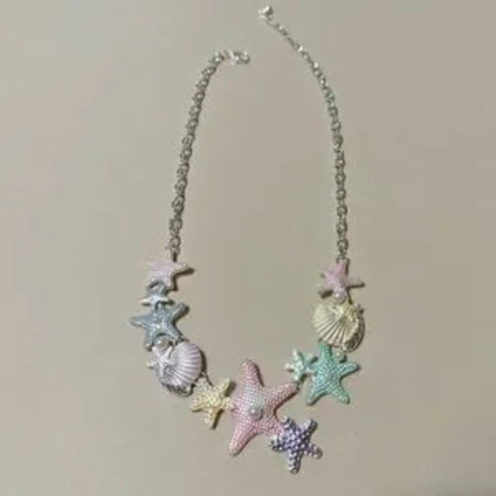 Starfish necklace? N744
